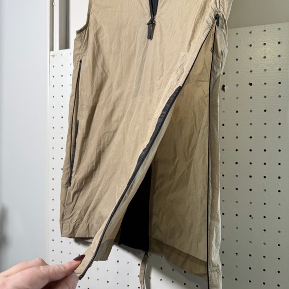 Nike Tech Hypermesh Sleeveless Windbreaker Vest Women's Khaki Nylon Lined - XS - Picture 6 of 14